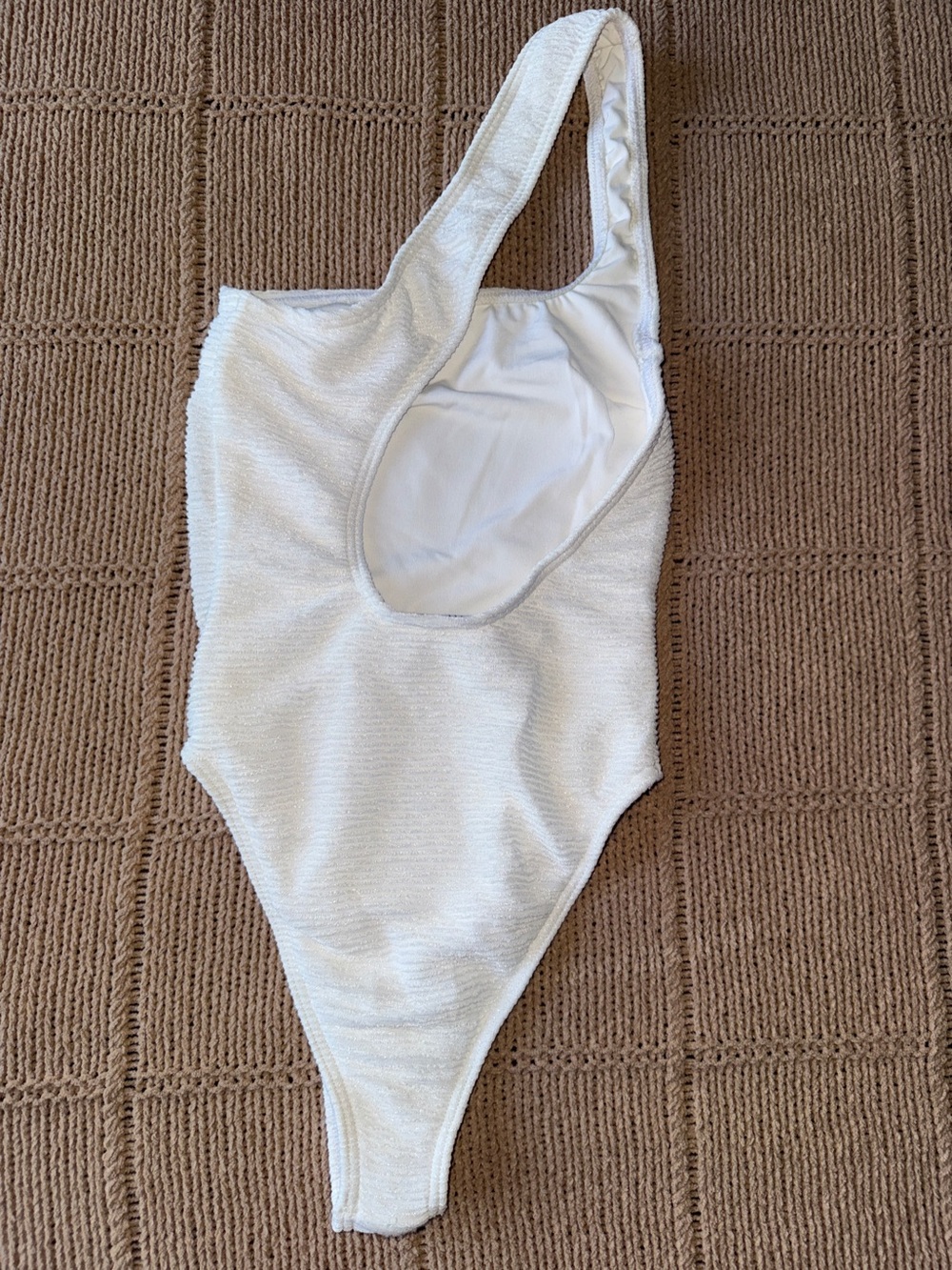 1.  Rumer Cassidy Maillot - Picture 8 of 11
